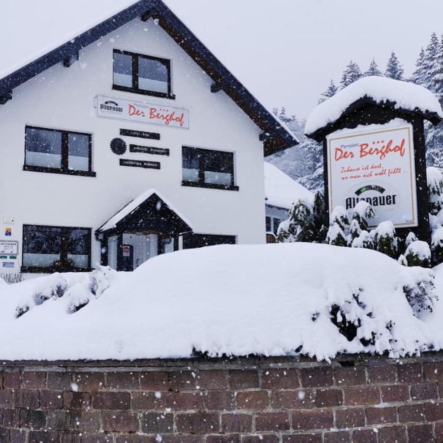 - Der Berghof 3*